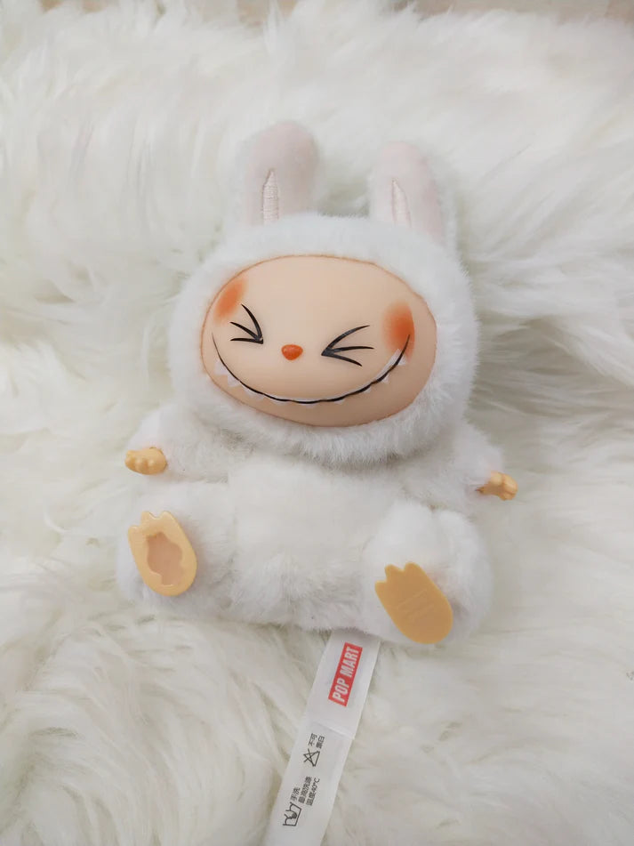 Labubu hace a seat Monster Keychain Blind Box and big into energy (Random Character) - 1 Piece