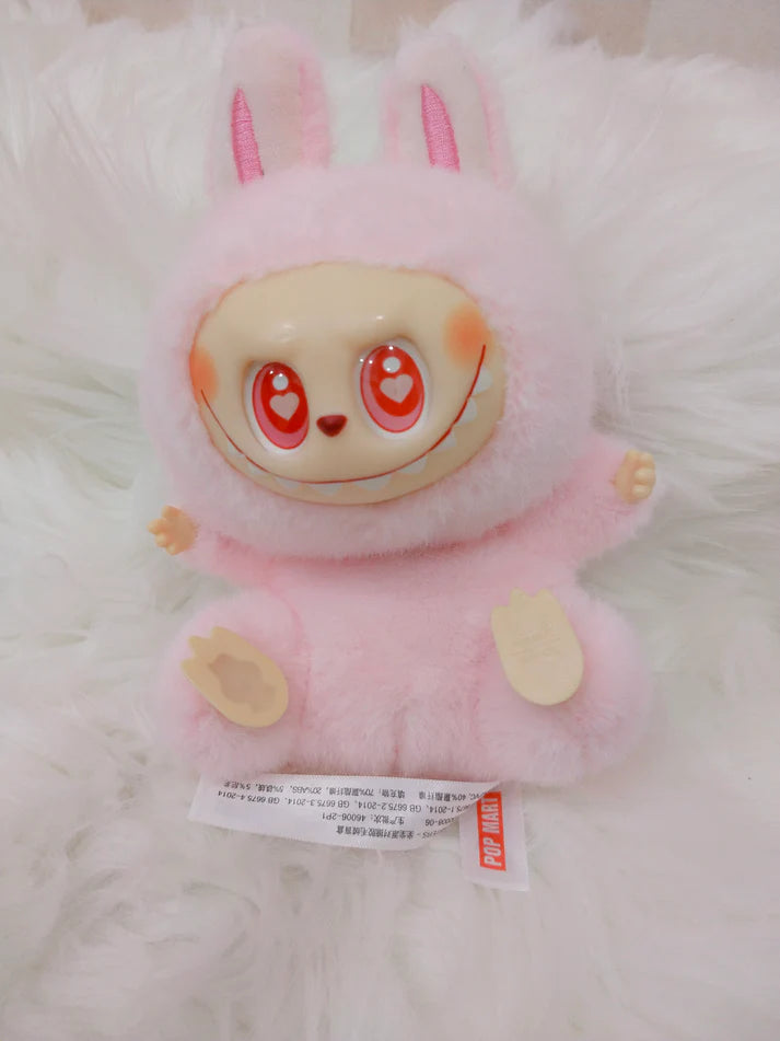 Labubu hace a seat Monster Keychain Blind Box and big into energy (Random Character) - 1 Piece